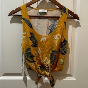 Aritzia Babaton Jeronimo Tie-Front Crop Top Floral Yellow Size S NWT